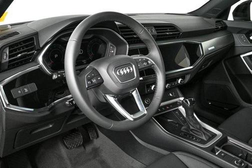 2025 Audi Q3 45 S line Premium Plus