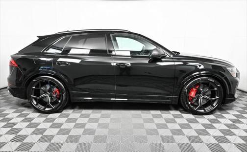 2025 Audi RS Q8 4.0T