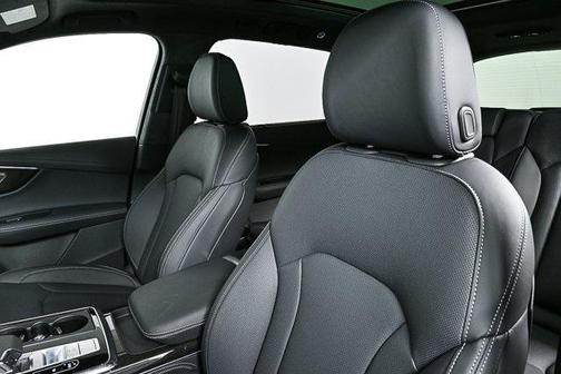 2025 Audi Q7 55 Prestige