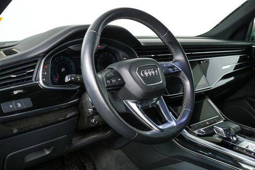 2023 Audi Q8 55 Premium