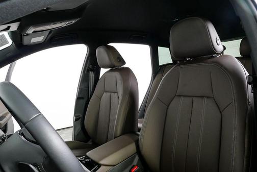 2025 Audi Q6 e-tron Premium