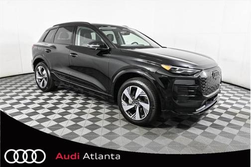 2025 Audi Q6 e-tron Premium quattro