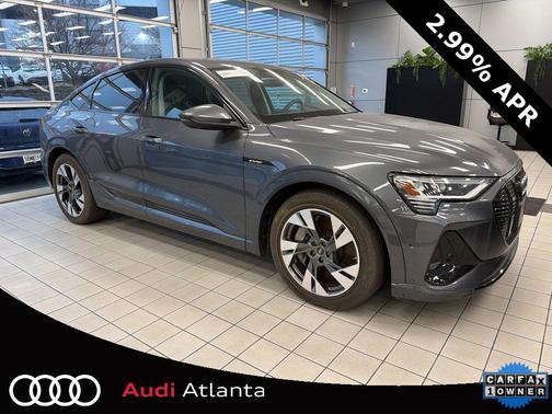 2022 Audi e-tron Sportback S line Premium