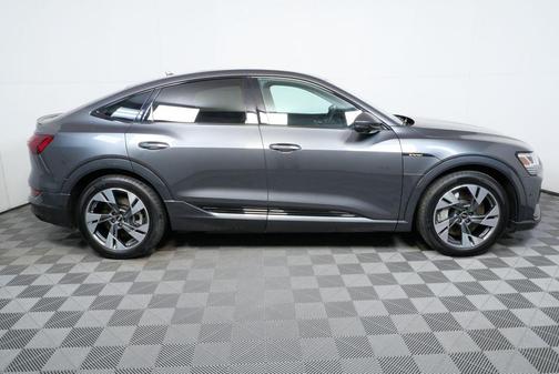 2022 Audi e-tron Sportback S line Premium