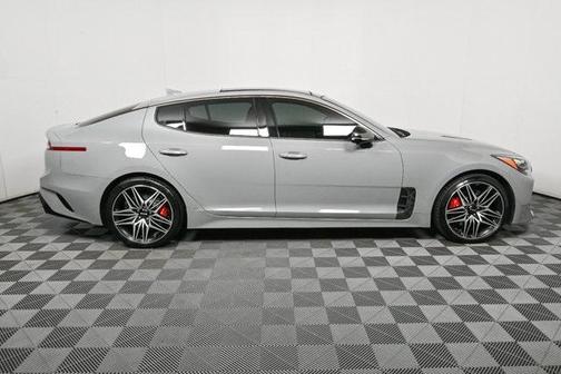 2022 Kia Stinger GT2