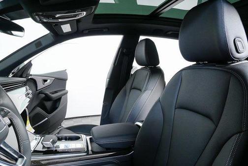 2026 Audi Q8 55 Premium Plus