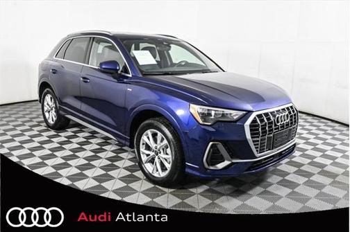 2022 Audi Q3 45 S line Premium