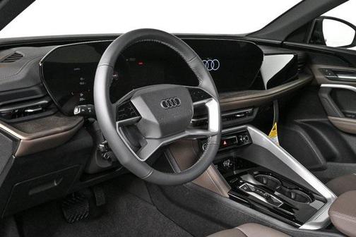 2025 Audi Q5 Premium