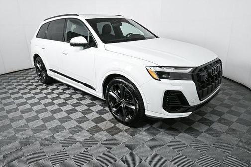 2025 Audi Q7 55 Premium Plus