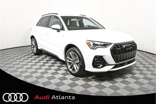 2025 Audi Q3 Premium 45 TFSI S line quattro Tiptronic