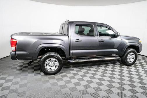 2017 Toyota Tacoma SR