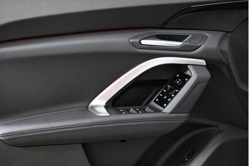 2025 Audi Q5 Premium