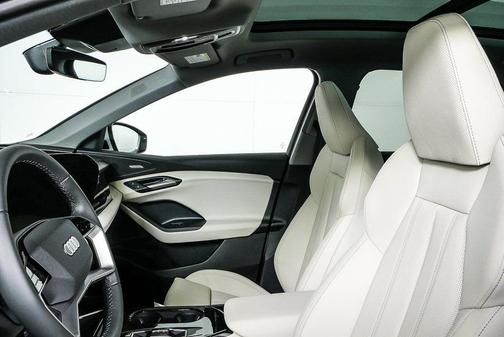 2025 Audi Q6 e-tron Premium Plus quattro