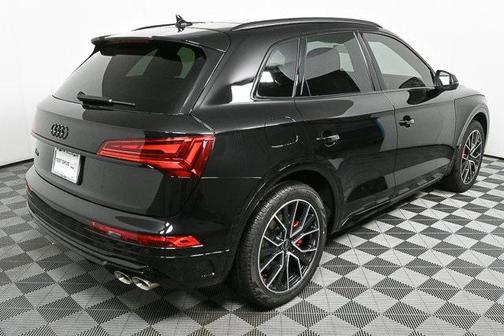 2025 Audi SQ5 3.0T Premium Plus