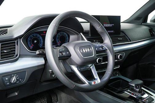2025 Audi Q5 45 S line Premium Plus
