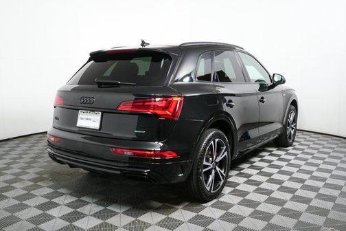 2025 Audi Q5 45 S line Premium Plus
