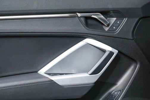 2023 Audi Q3 Premium 40 TFSI quattro Tiptronic