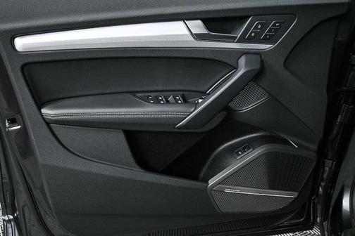 2024 Audi Q5 45 S line Premium Plus