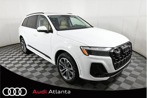 2025 Audi Q7 45 Premium Plus