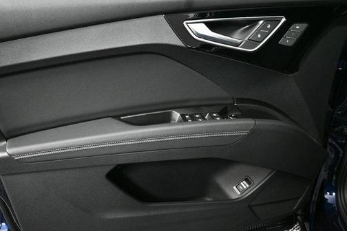2025 Audi Q4 e-tron Prestige 55 quattro