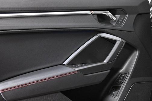 2025 Audi Q3 45 S line Premium Plus