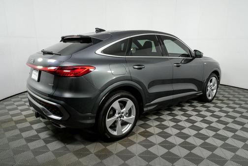 2025 Audi Q5 Prestige TFSI quattro S tronic