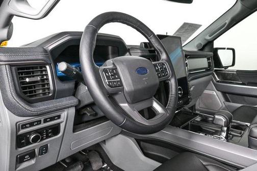 2024 Ford F-150 Lightning Flash