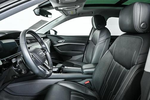 2022 Audi e-tron Sportback S line Prestige