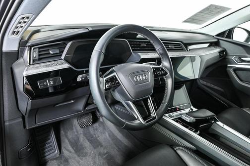 2022 Audi e-tron Sportback S line Prestige