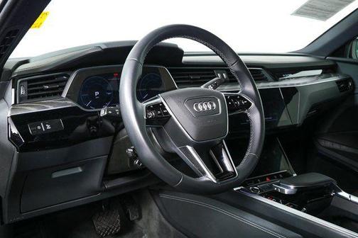 2023 Audi e-tron Sportback S line Prestige