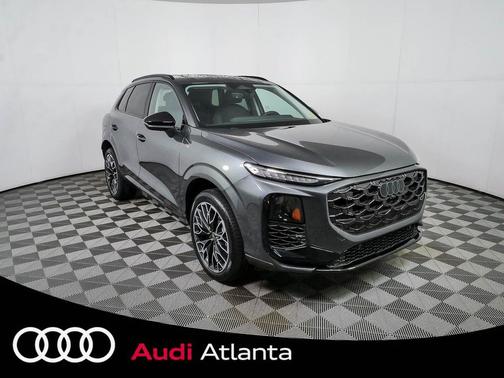 Daytona Gray Pearl Effect 2026 Audi Q3 TFSI quattro S tronic