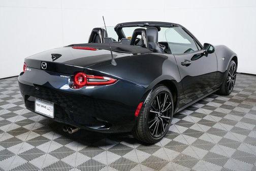 2025 Mazda MX-5 Miata Grand Touring
