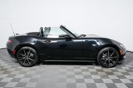 2025 Mazda MX-5 Miata Grand Touring