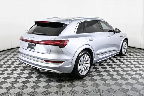 2023 Audi e-tron S Prestige quattro