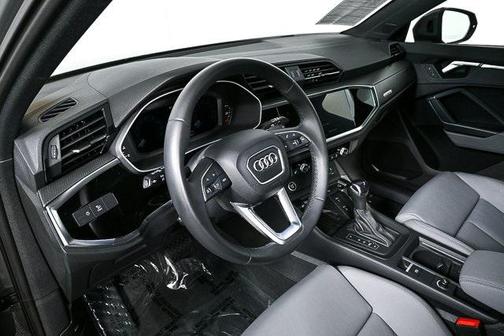 2023 Audi Q3 45 S line Premium Plus