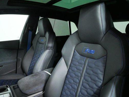 Blue 2026 Audi RS Q8 4.0T