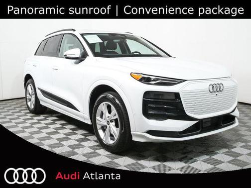 Glacier White 2025 Audi Q6 e-tron Premium