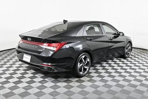2023 Hyundai ELANTRA HEV Limited