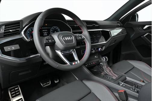 2025 Audi Q3 45 S line Premium Plus