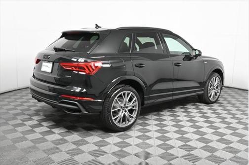 2025 Audi Q3 45 S line Premium Plus