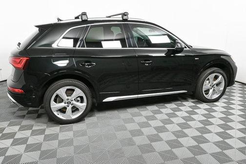 2023 Audi Q5 45 S line Prestige