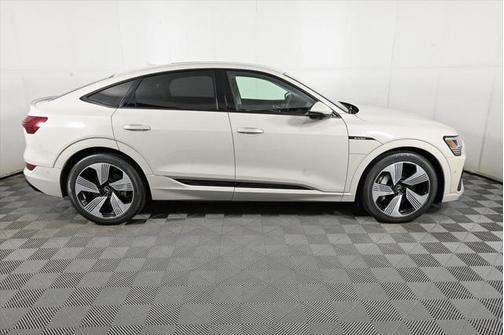 2021 Audi e-tron Sportback Prestige