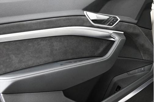 2021 Audi e-tron Sportback Prestige