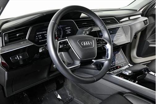 2021 Audi e-tron Sportback Prestige