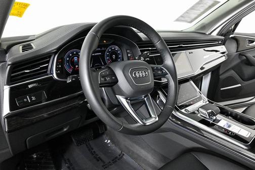 2023 Audi Q7 55 Prestige