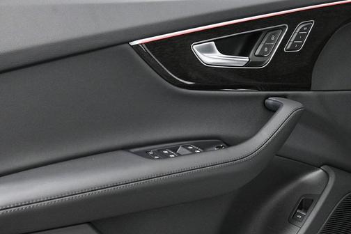 2023 Audi Q7 55 Prestige