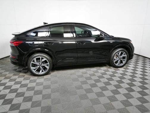 Mythos Black Metallic 2023 Audi Q4 e-tron Premium Plus 50 quattro
