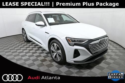 2024 Audi Q8 e-tron Premium Plus