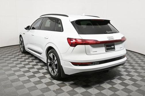 2023 Audi e-tron Premium quattro