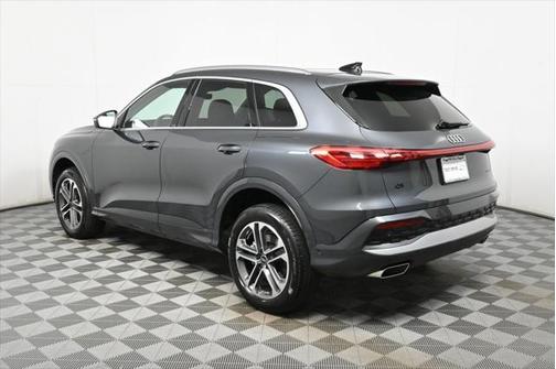 2025 Audi Q5 Premium